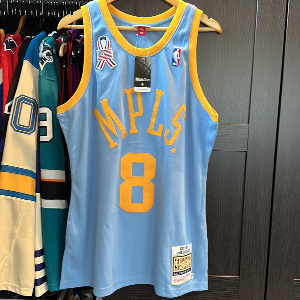 Los Angeles Lakers Kobe Bryant Mitchell & Ness Light Blue Authentic Jersey